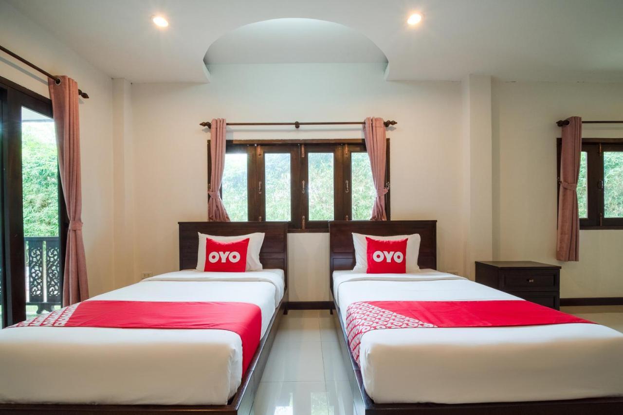 Oyo 837 Baan Kiang Nam Resort Bang Lamung Buitenkant foto